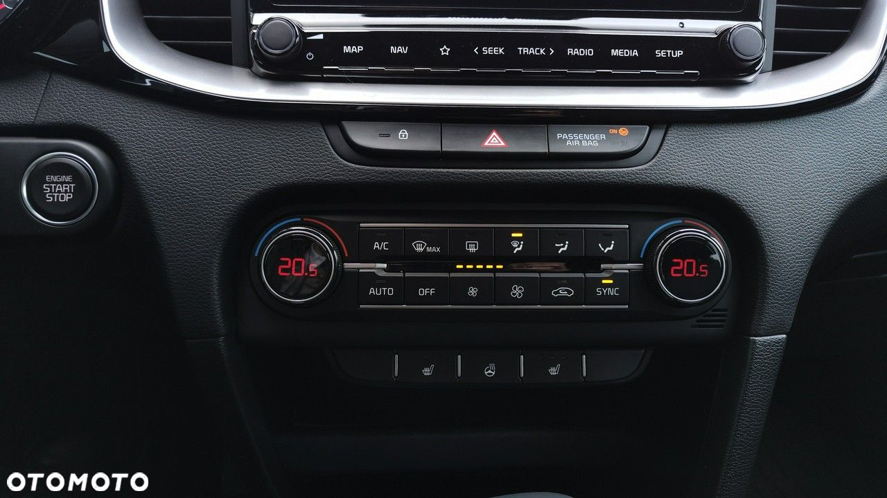 Kia Ceed - 19