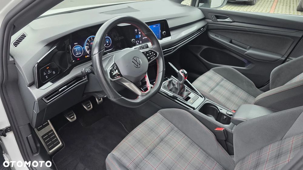 Volkswagen Golf GTI 2.0 TSI OPF Performance - 13