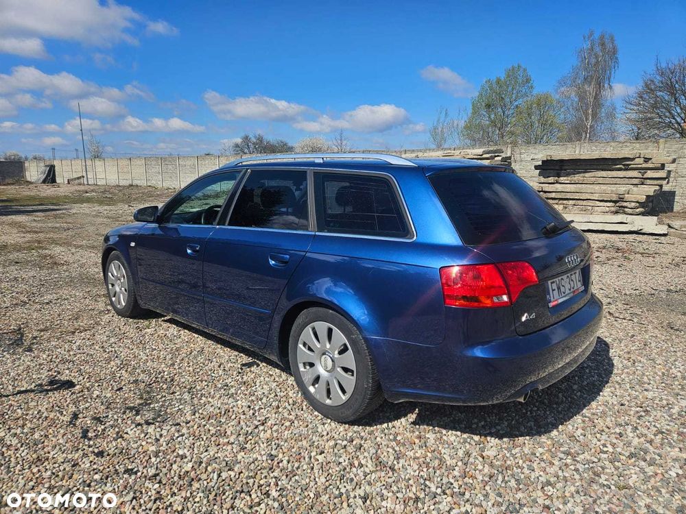 Audi A4 Avant - 6