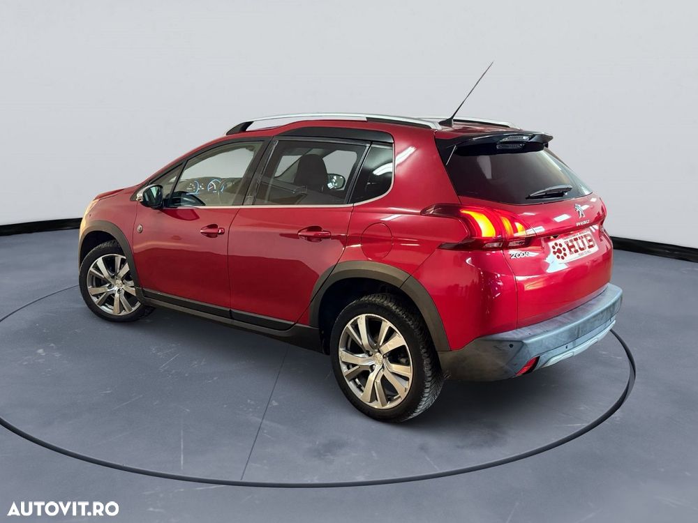 Peugeot 2008 PureTech 110 Stop&Start EAT6 Crossway - 4