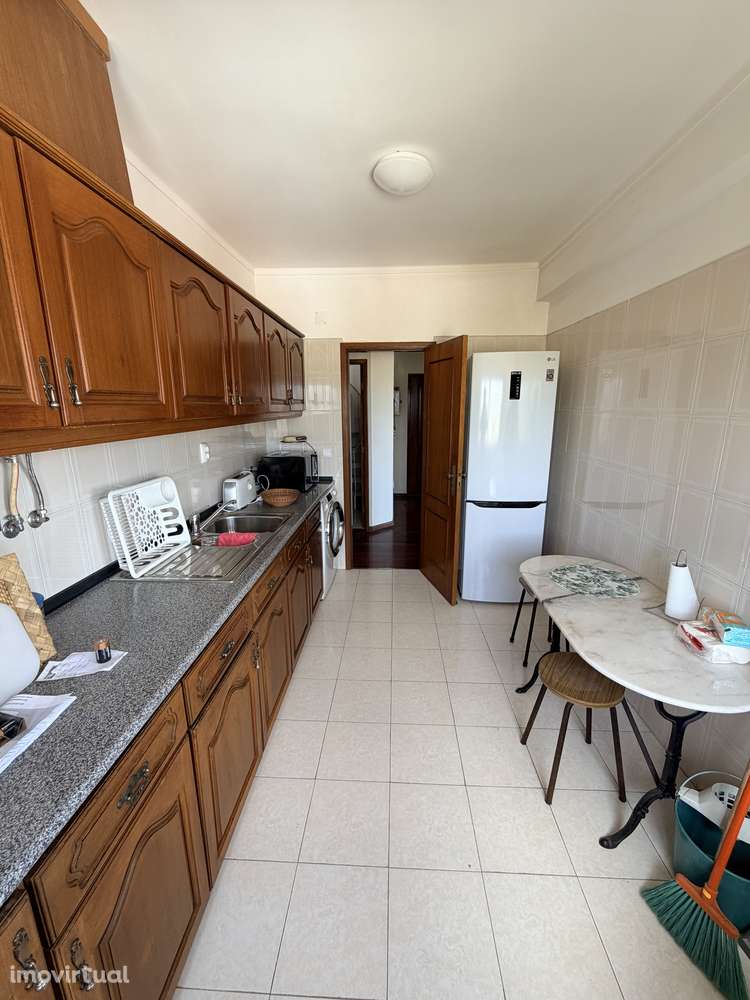 T2+1 com vista mar em Santa Cruz | Último andar | Perto da praia - Grande imagem: 5/19