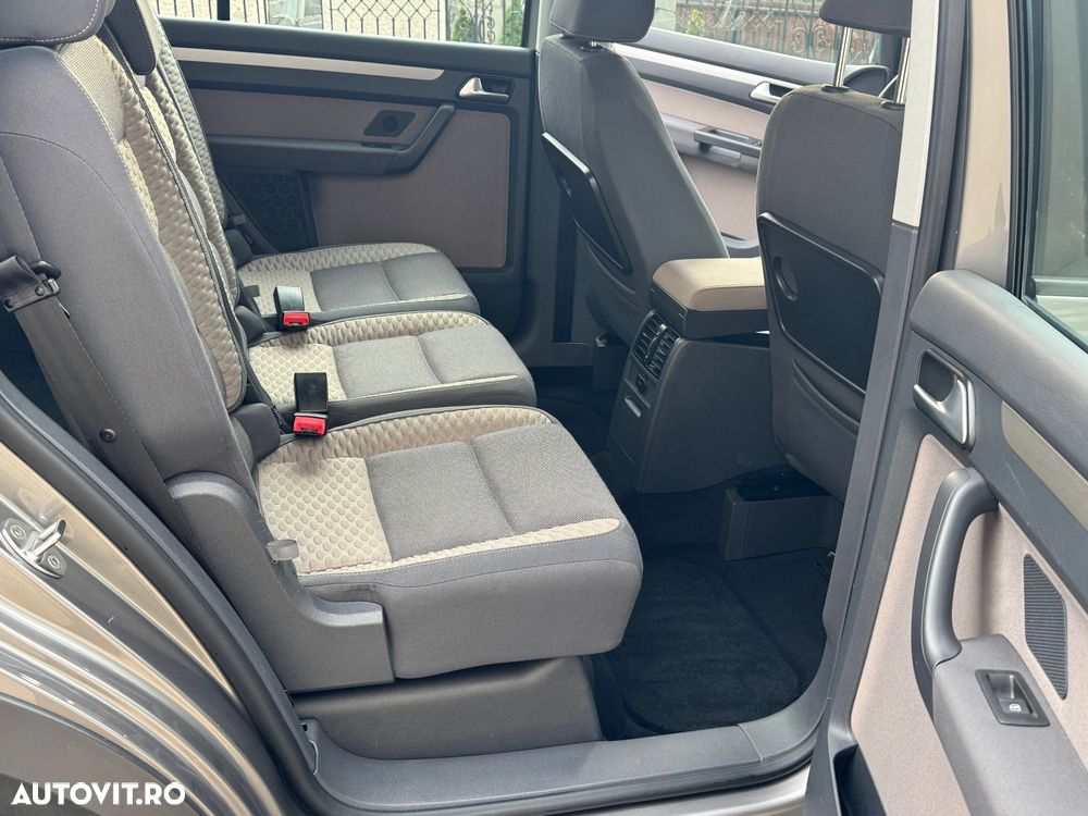 Volkswagen Touran Cross 1.4 TSI - 15