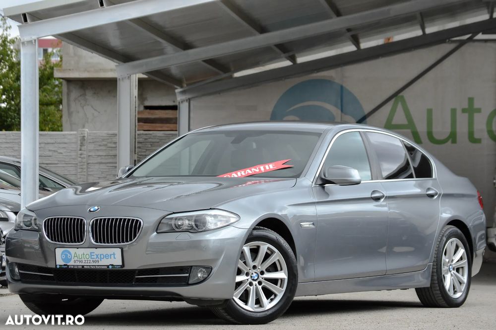 BMW Seria 5 520d Sport-Aut. - 4