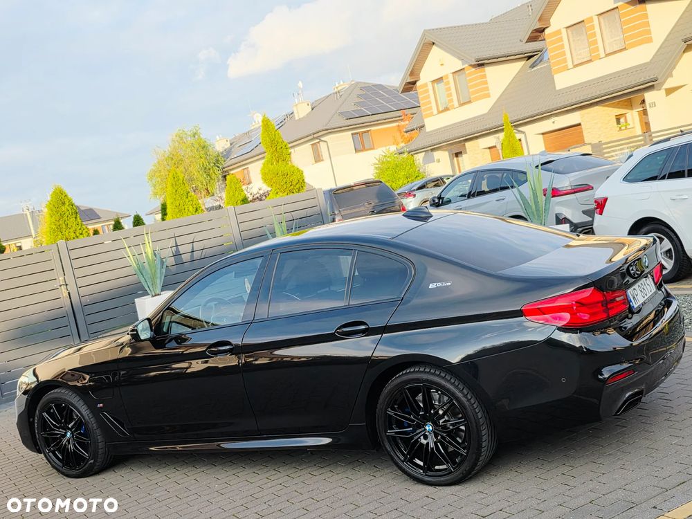 BMW Seria 5 530e iPerformance M Sport sport - 35