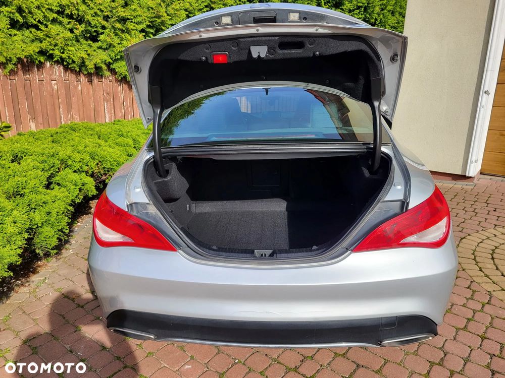 Mercedes-Benz CLA 250 7G-DCT - 5