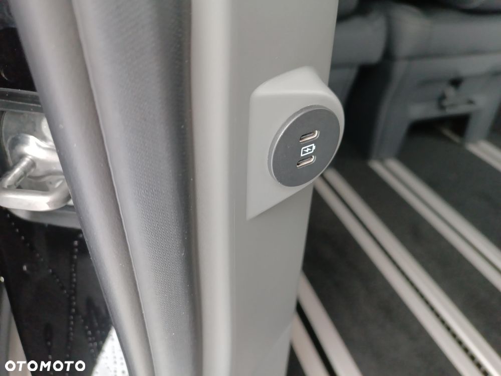 Ford Tourneo Custom 2.5 PHEV CVT 340 L2 Titanium X - 30