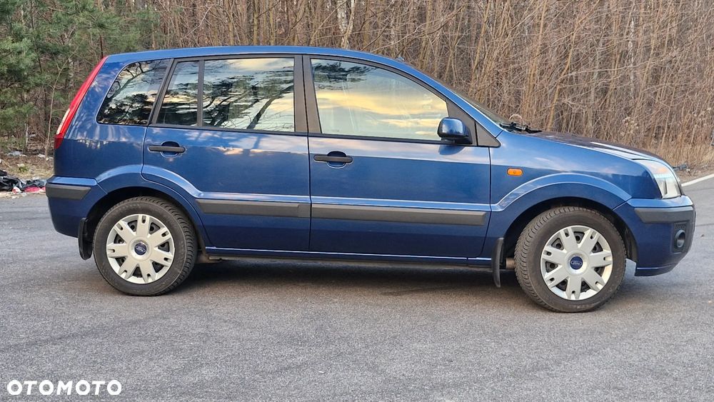 Ford Fusion 1.6 Trend - 8