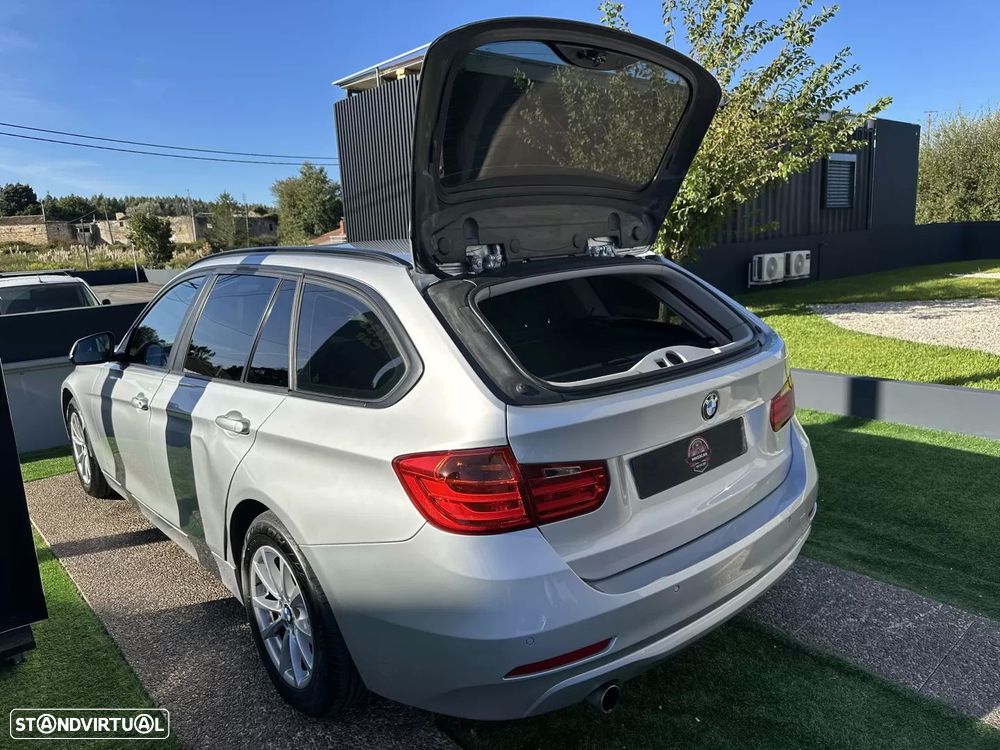 BMW 318 d Sport Line - 19