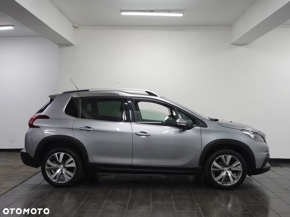 Peugeot 2008 1.5 BlueHDi Crossway - 9