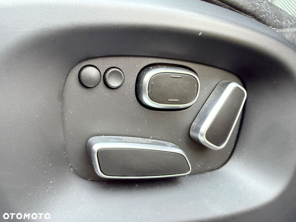 Land Rover Range Rover 4.4SD V8 LWB Vogue - 20