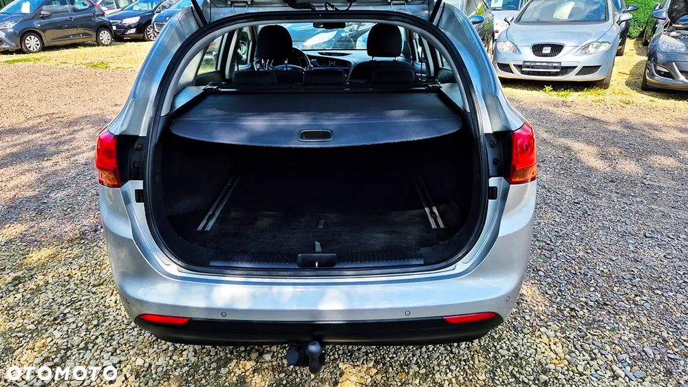 Kia Ceed 1.6 GDI XL - 30