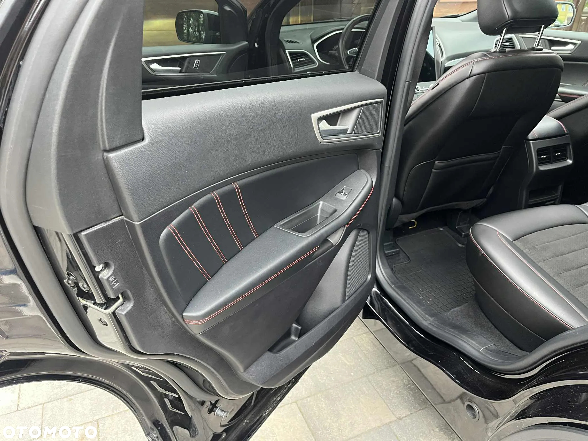 Ford Edge - 17