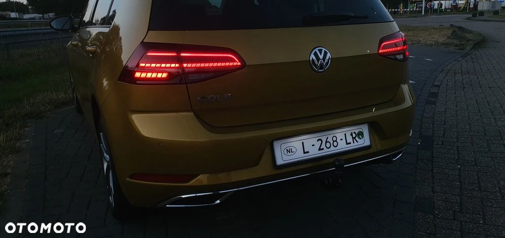 Volkswagen Golf 1.4 TSI BMT Highline - 4