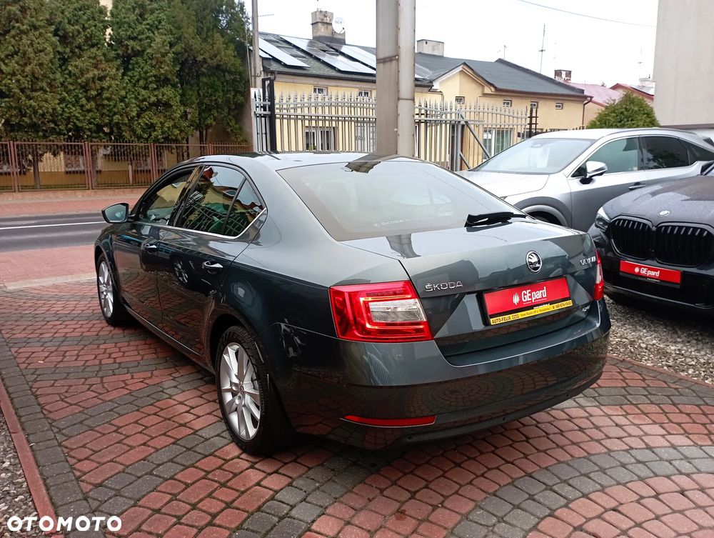 Skoda Octavia 2.0 TDI 4x4 Style - 6