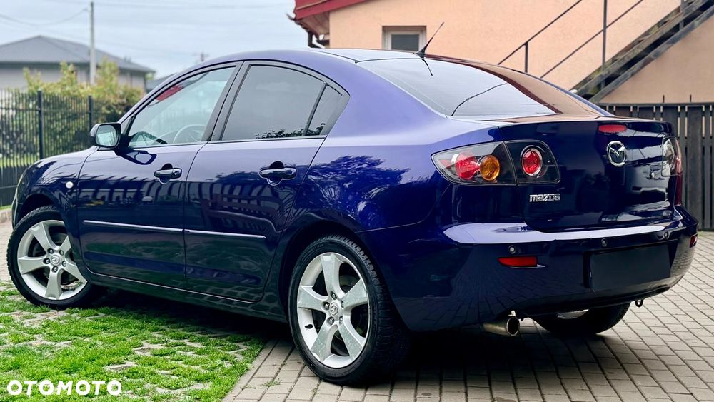 Mazda 3 - 4
