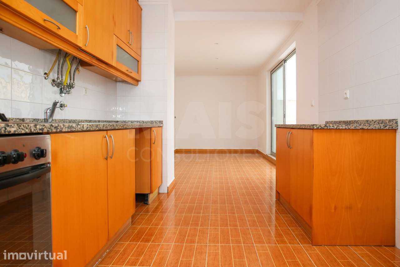 Amplitude e Conforto no Centro de Sobral de Monte Agraço Apartament... - Grande imagem: 3/23