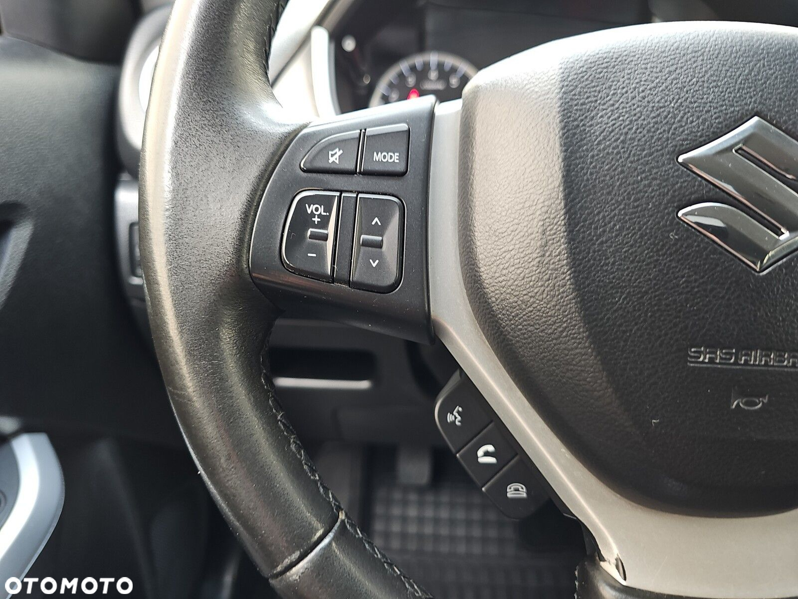 Suzuki Vitara - 15