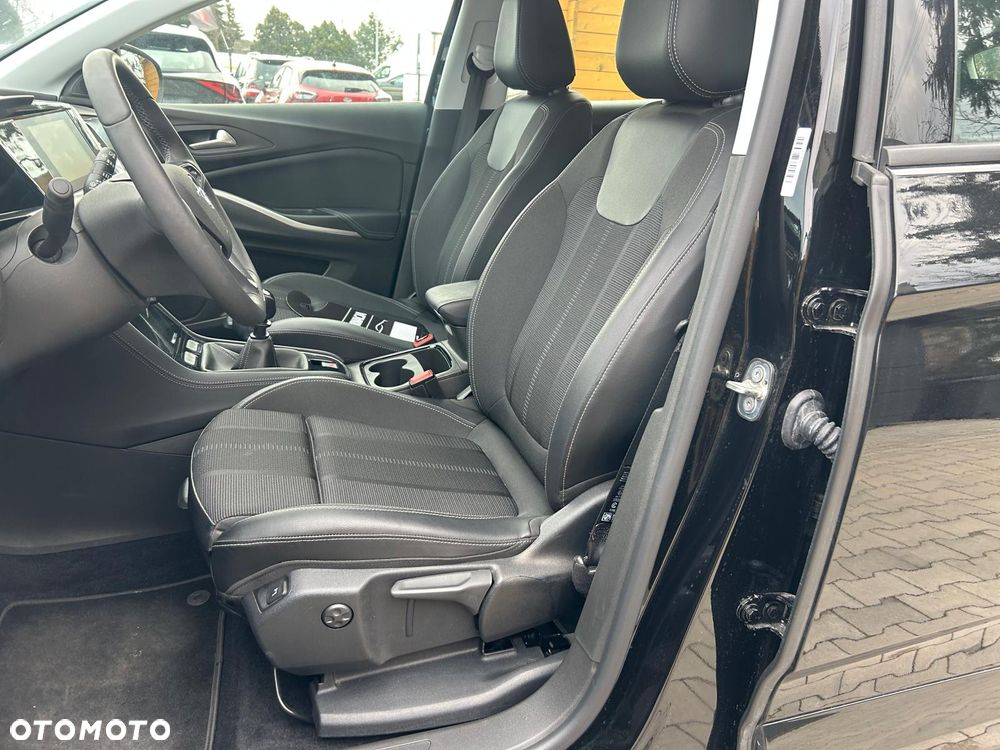 Opel Grandland X 1.2 Start/Stop Elegance - 15
