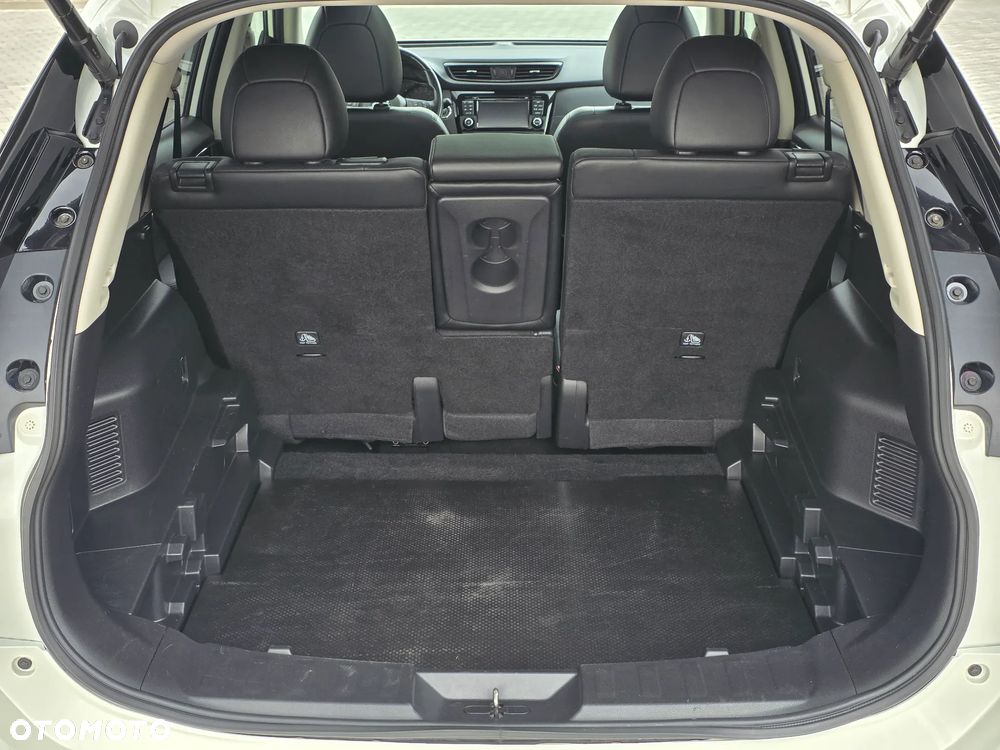 Nissan X-Trail 1.6 DIG-T Tekna 2WD - 30
