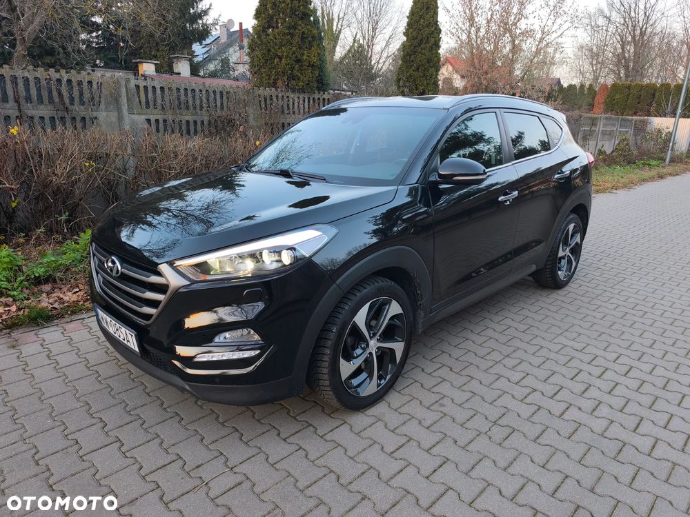Hyundai Tucson 2.0 CRDI 4WD Automatik Style - 1