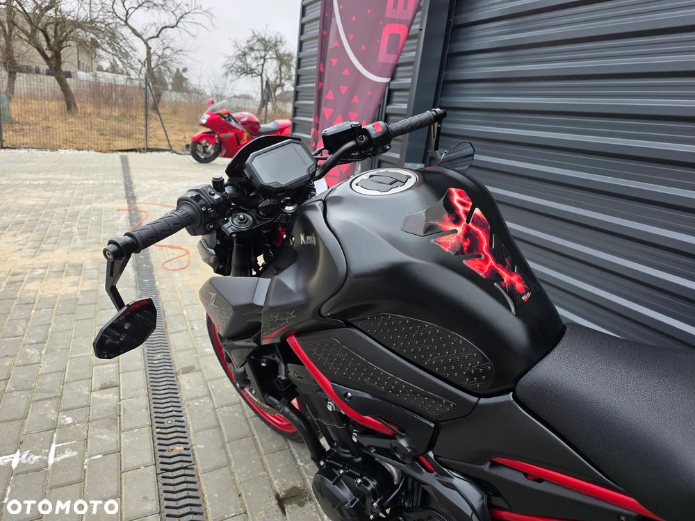 Kawasaki Z 900 - 9