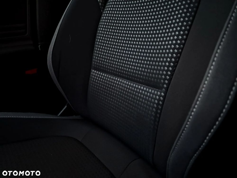 Ford Focus SW 1.0 EcoBoost Titanium - 17