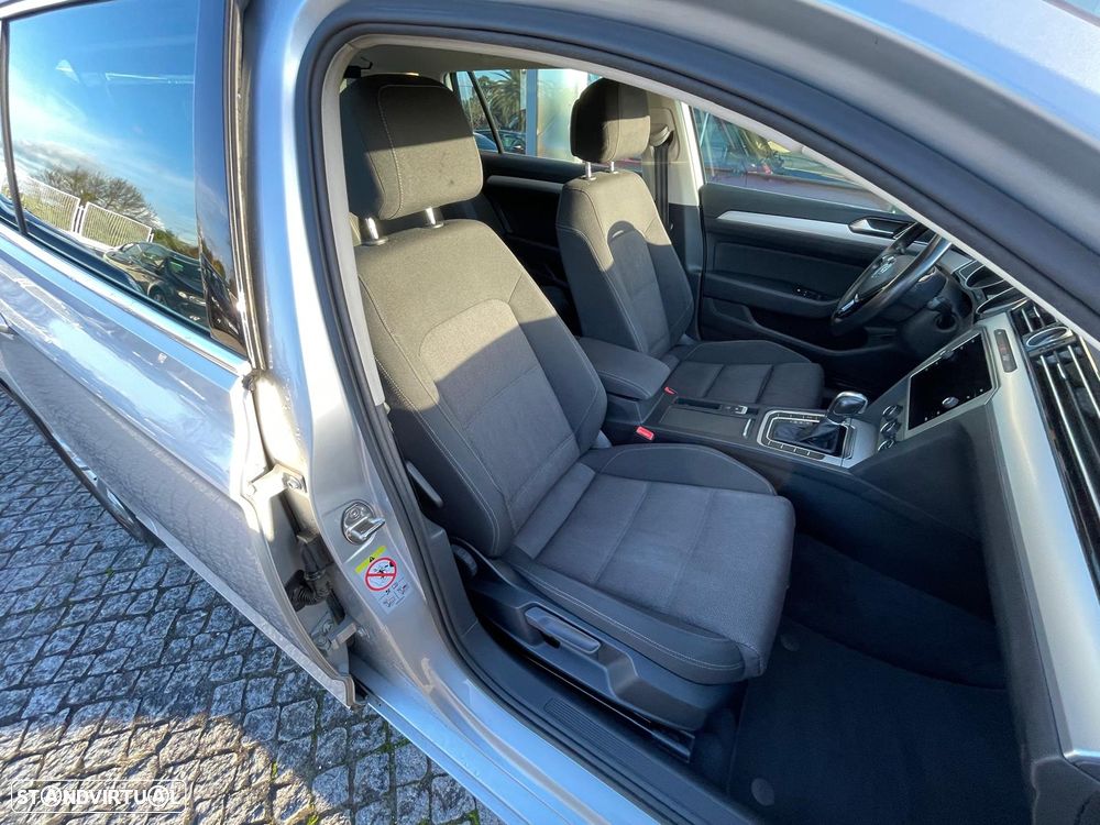 VW Passat Variant 2.0 TDi Confortline DSG - 7