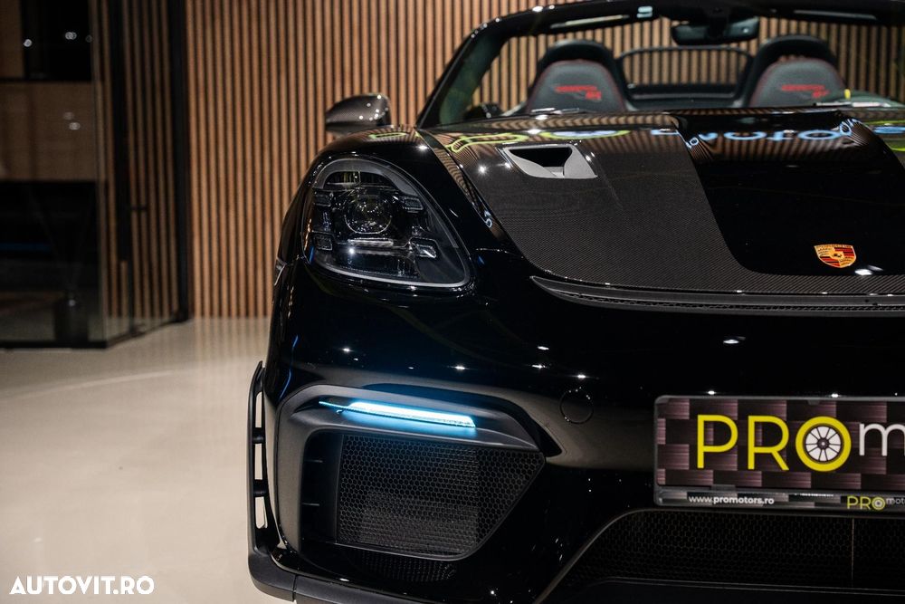 Porsche Boxster 718 Spyder RS - 24