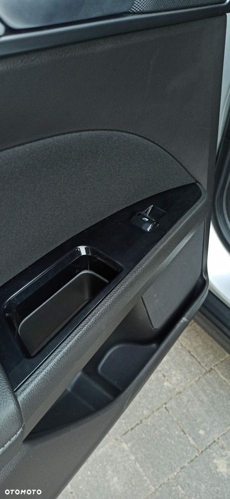Ford Mondeo 1.5 EcoBoost Ambiente - 17