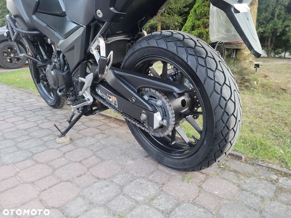 Honda CB - 23