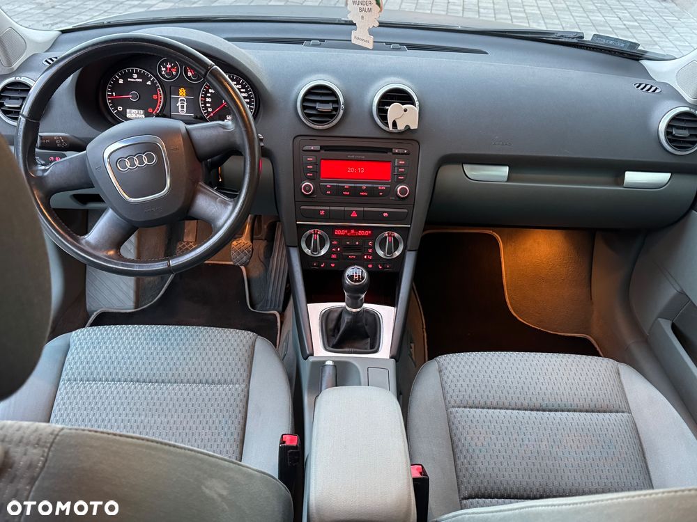 Audi A3 Sportback 2.0 TDI DPF Ambition - 8