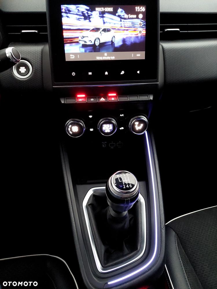 Renault Clio BLUE dCi 115 BUSINESS EDITION - 38