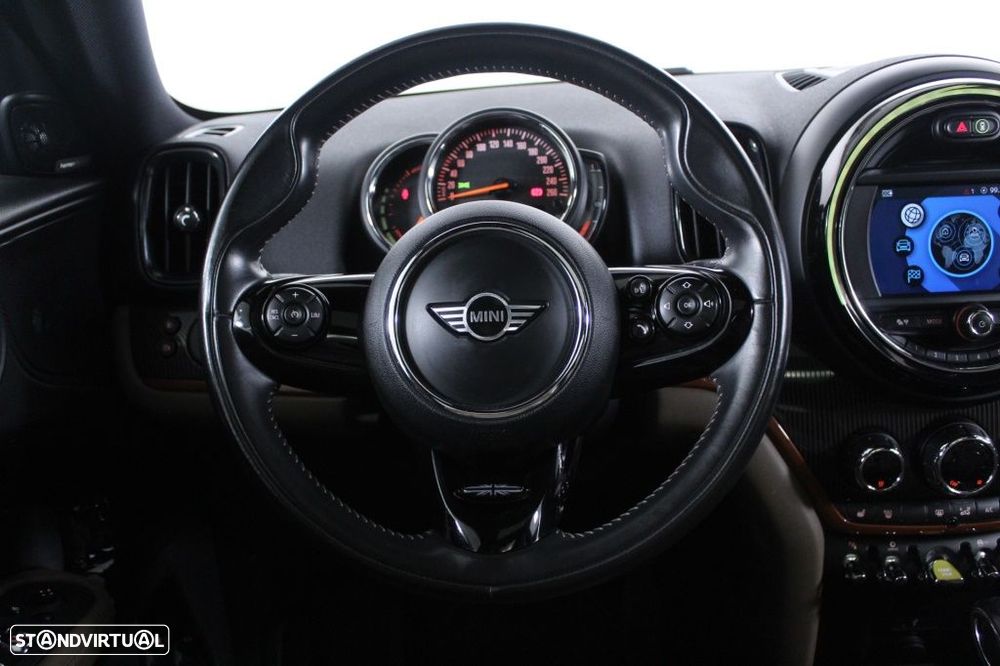 MINI Countryman Cooper SE ALL4 Auto - 19