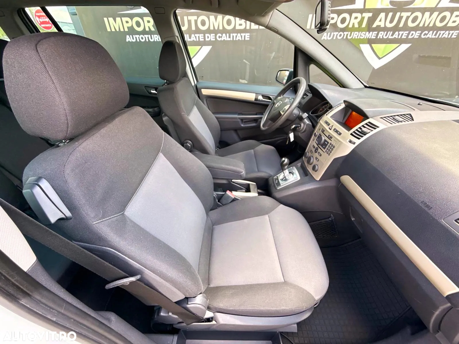 Opel Zafira 1.8 Easytronic Cosmo - 20