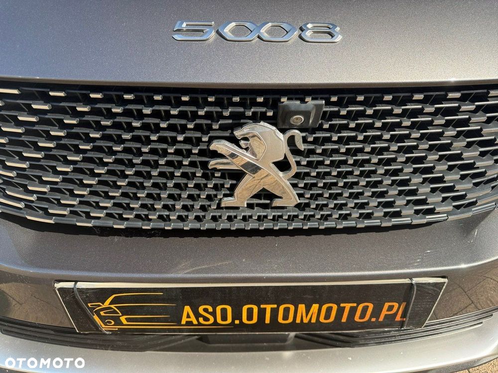 Peugeot 5008 - 10