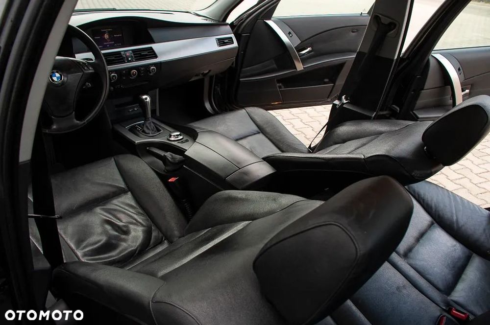 BMW Seria 5 - 24