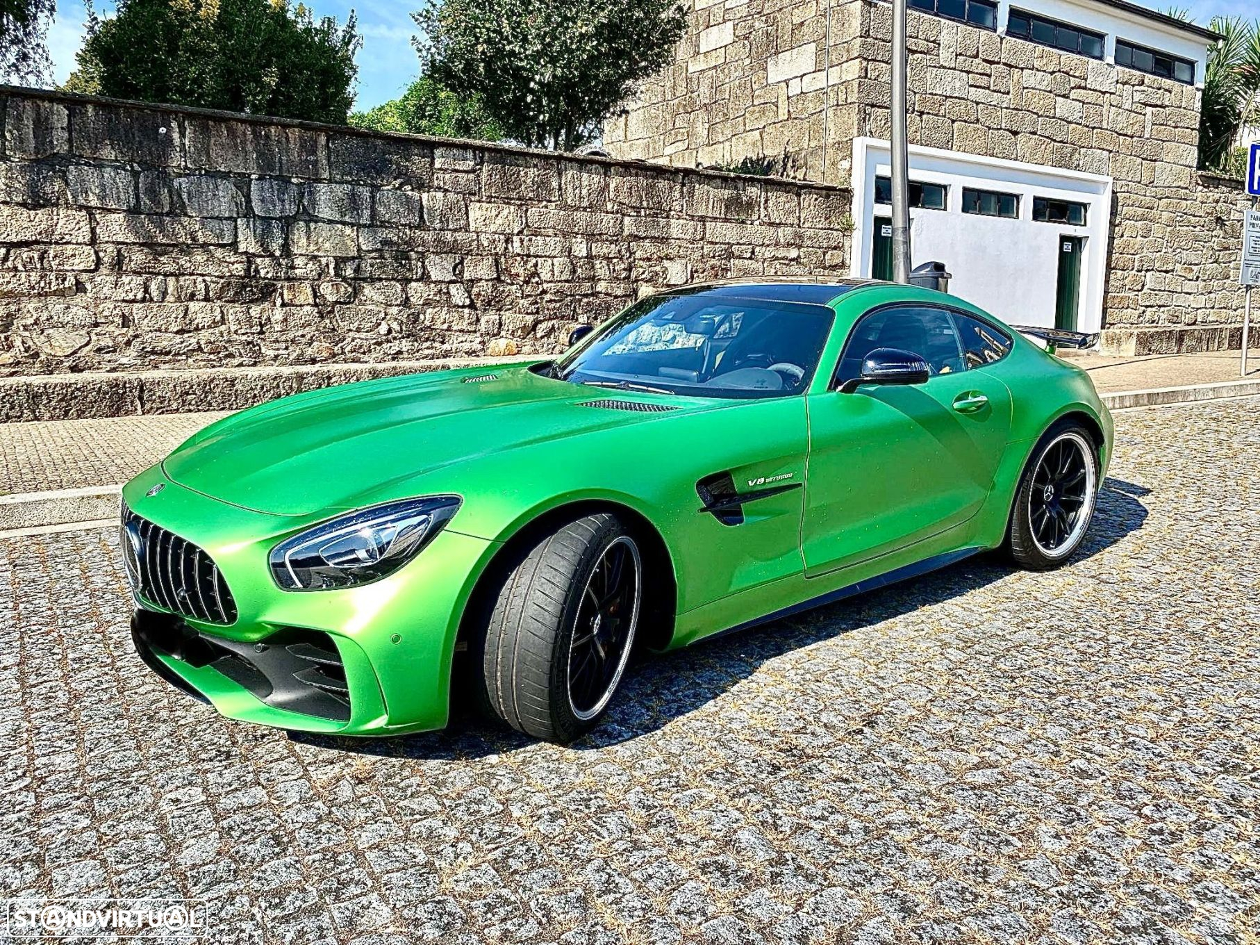 Mercedes-Benz AMG GT R - 14
