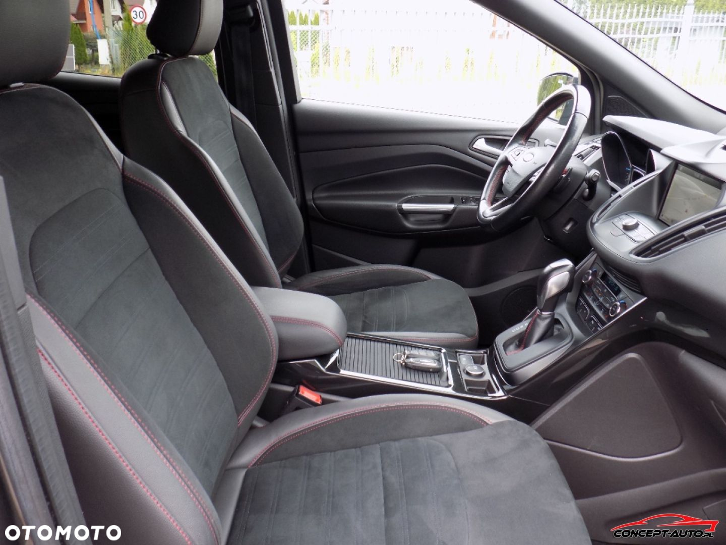 Ford Kuga - 26