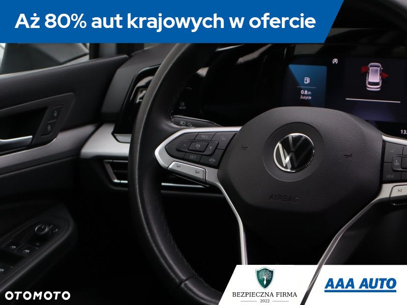 Volkswagen Golf - 21