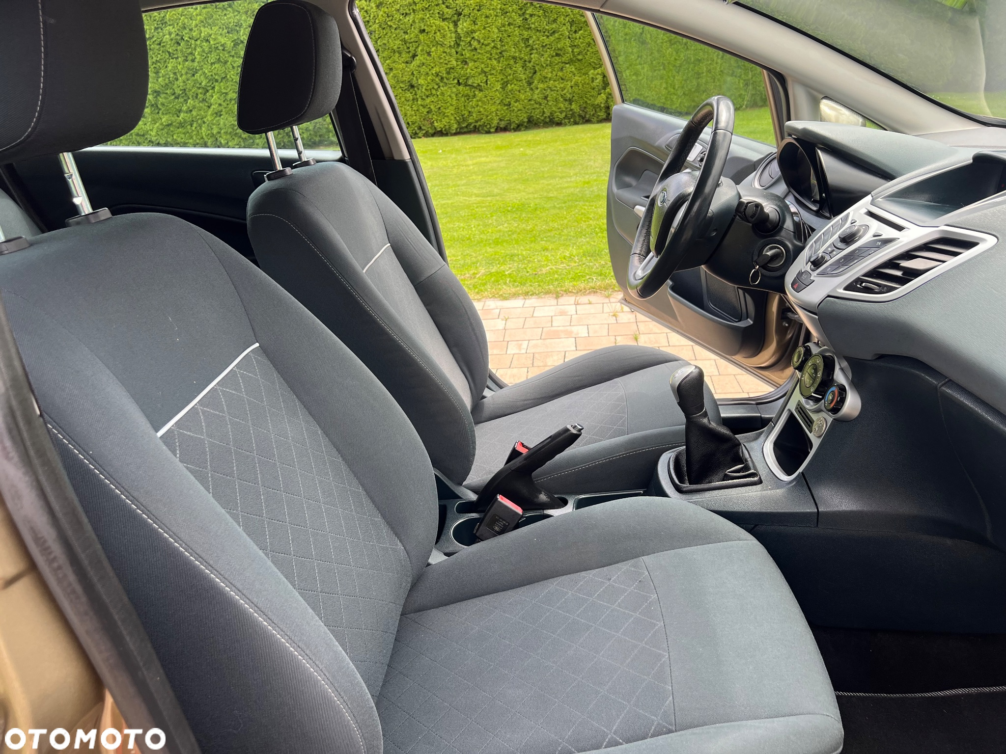 Ford Fiesta 1.25 Ambiente - 25