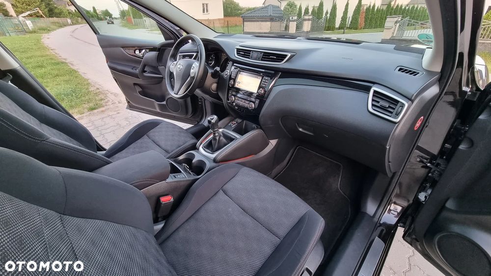 Nissan Qashqai 1.2 DIG-T Tekna+ - 10