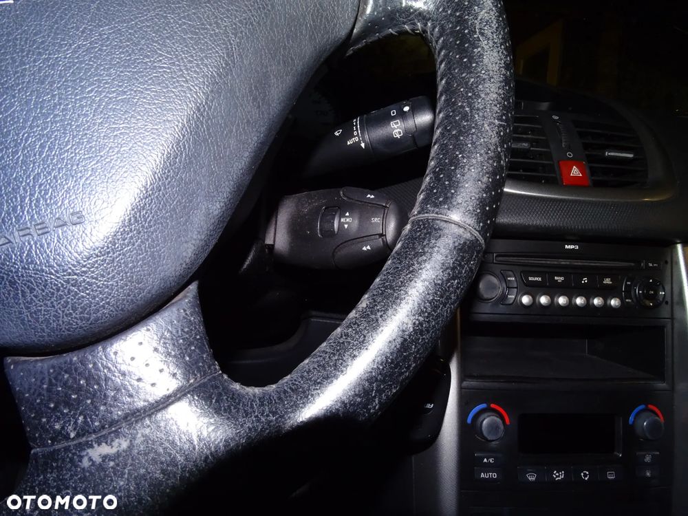 Peugeot 207 1.4 16V Sporty - 10