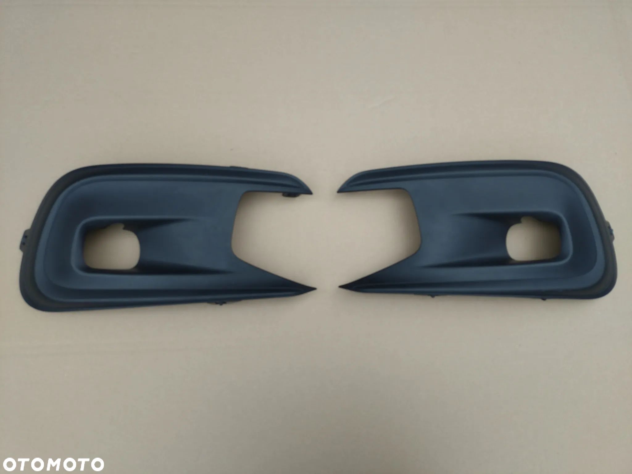 CITROEN C4 PICASSO II LIFT- KRATKA W ZDERZAK PRZÓD PRAWA LUB LEWA ORYGINAŁ!! - 1