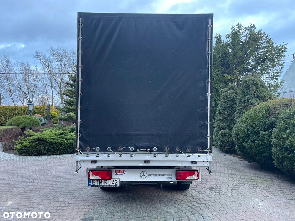 Mercedes-Benz SPRINTER - 13
