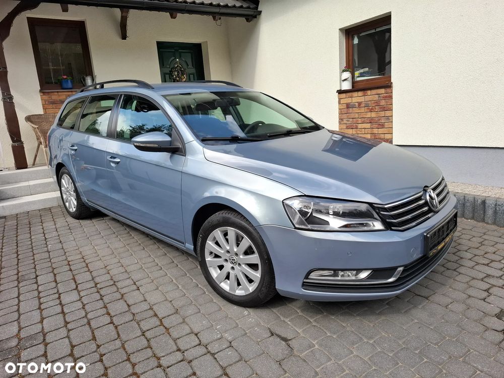 Volkswagen Passat 2.0 TDI Comfortline - 20