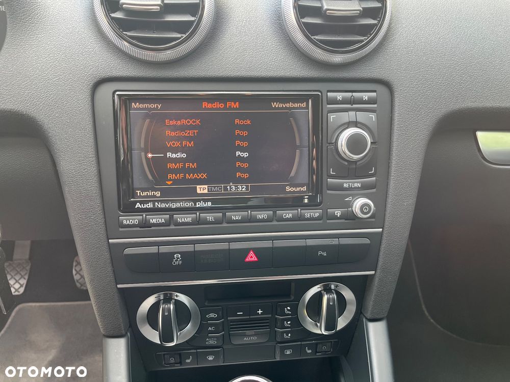Audi A3 Sportback 1.8 TFSI Attraction - 17