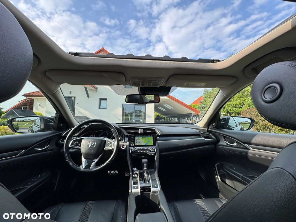 Honda Civic 1.5 i-VTEC Turbo CVT Executive - 3