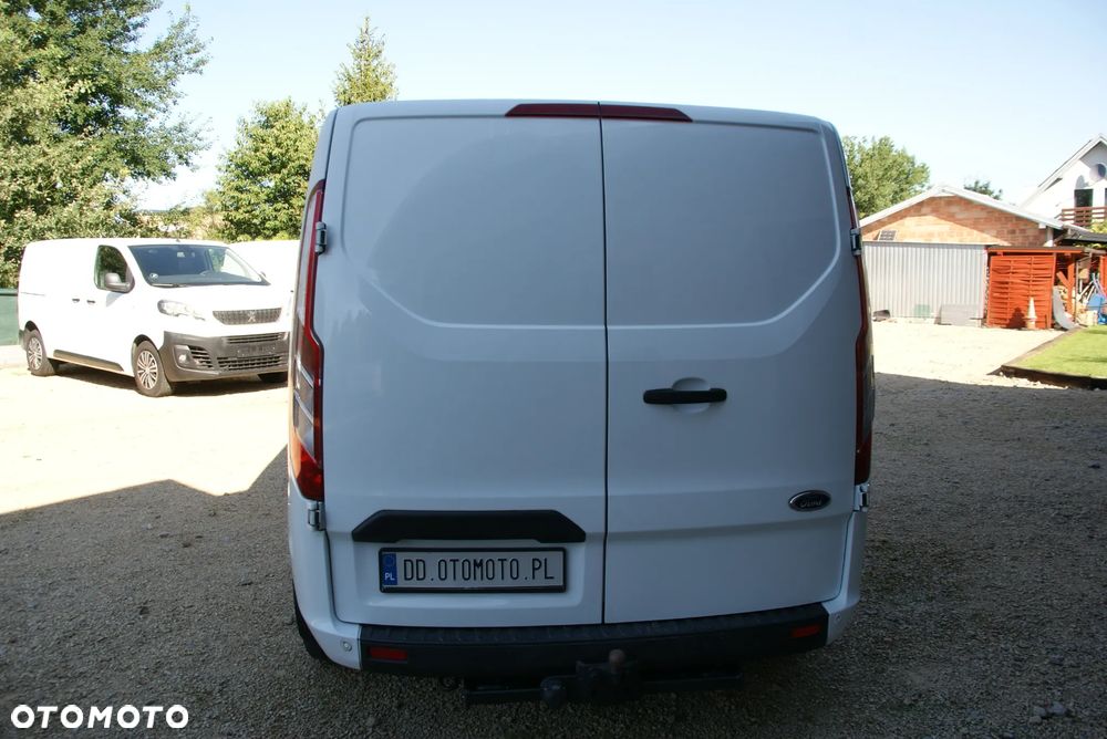 Ford Transit Custom - 10
