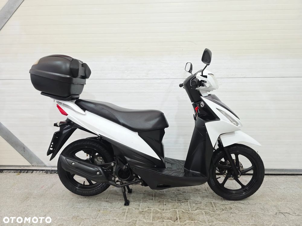 Suzuki Address - 11