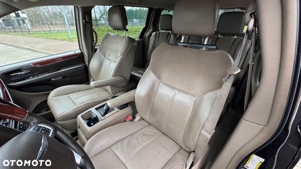 Chrysler Grand Voyager 2.8 CRD Limited - 16